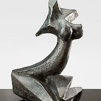 Perle noire, sculpture contemporaine de Marion Bürkle, bronze patiné 33 cm